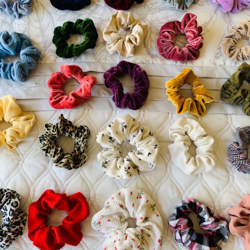 24 scrunchies, some new, some Brandy Melville